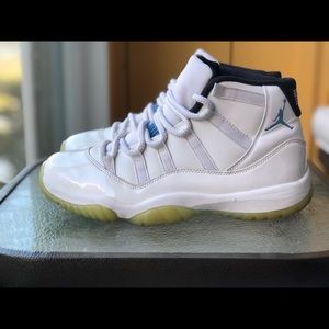 Legend blue 11's men's 8